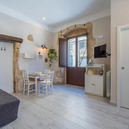 Casa Lukia Apartman *